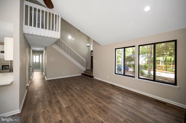 420 BIRDIE RD, Locust Grove, VA 22508