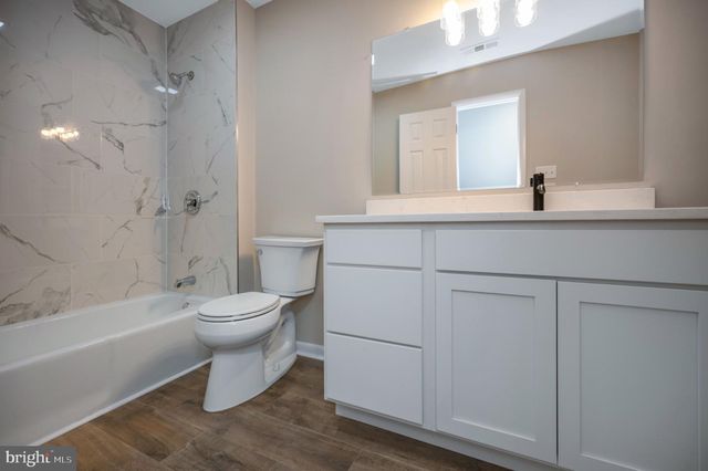 420 BIRDIE RD, Locust Grove, VA 22508