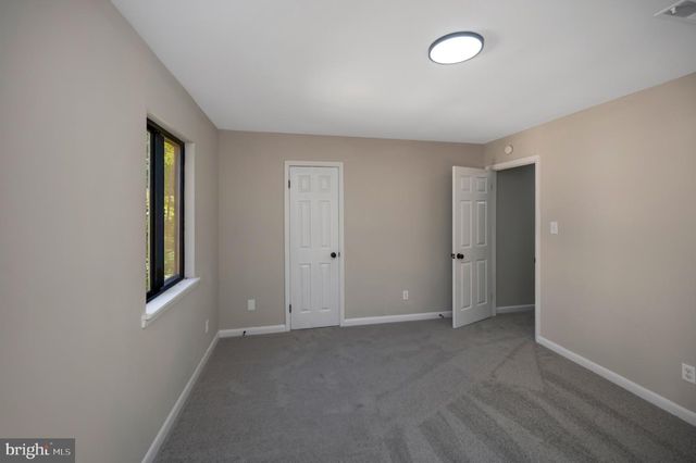 420 BIRDIE RD, Locust Grove, VA 22508