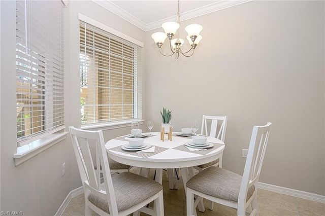 9365 Pocida CT 102, Naples, FL 34119
