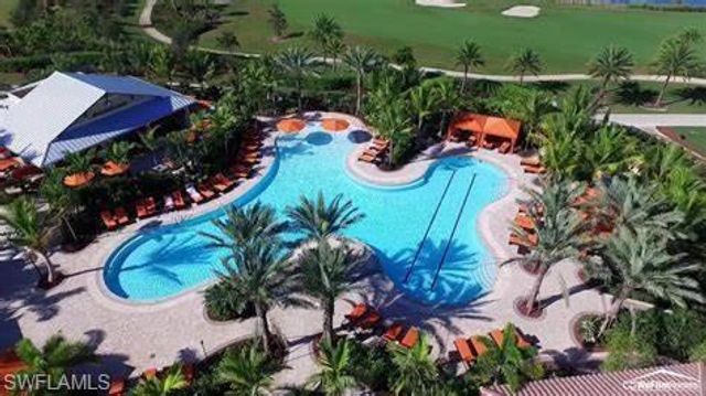9365 Pocida CT 102, Naples, FL 34119