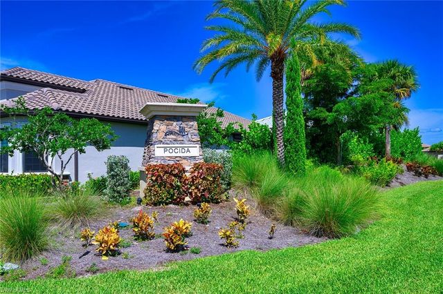 9365 Pocida CT 102, Naples, FL 34119