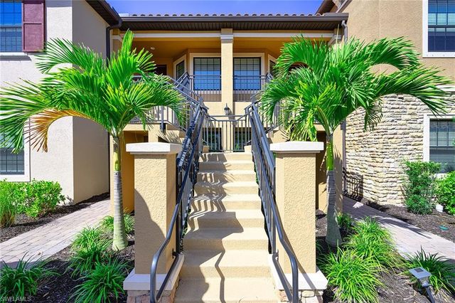 9365 Pocida CT 102, Naples, FL 34119