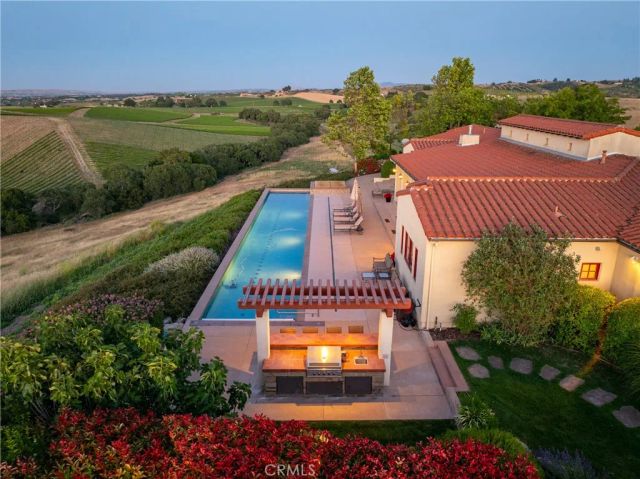 4550 Almond, Templeton, CA 93465