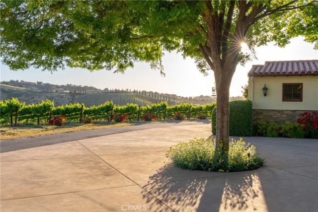 4550 Almond, Templeton, CA 93465