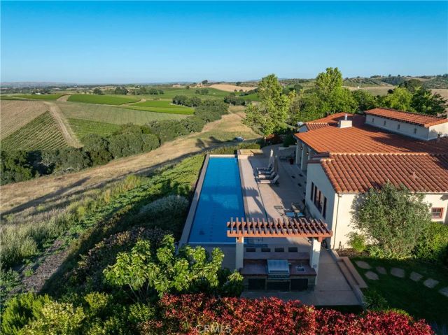 4550 Almond, Templeton, CA 93465