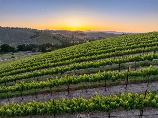 4550 Almond, Templeton, CA 93465