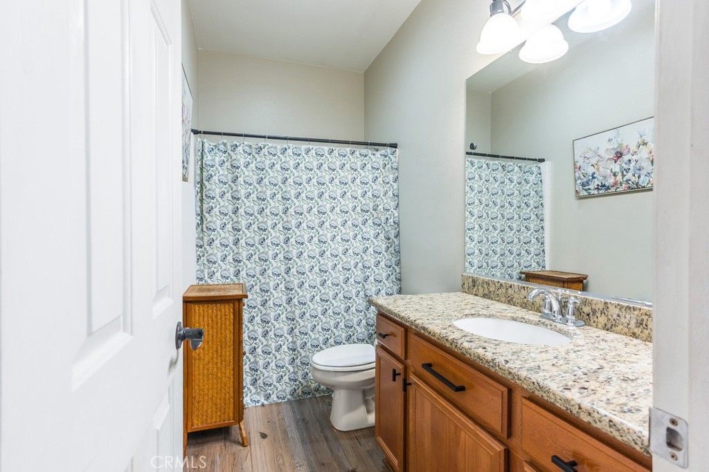 Image 16 of property listing at 2415 Foxtail, Palmdale, CA 93551