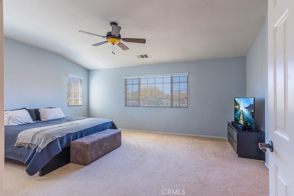 Image 29 of property listing at 2415 Foxtail, Palmdale, CA 93551