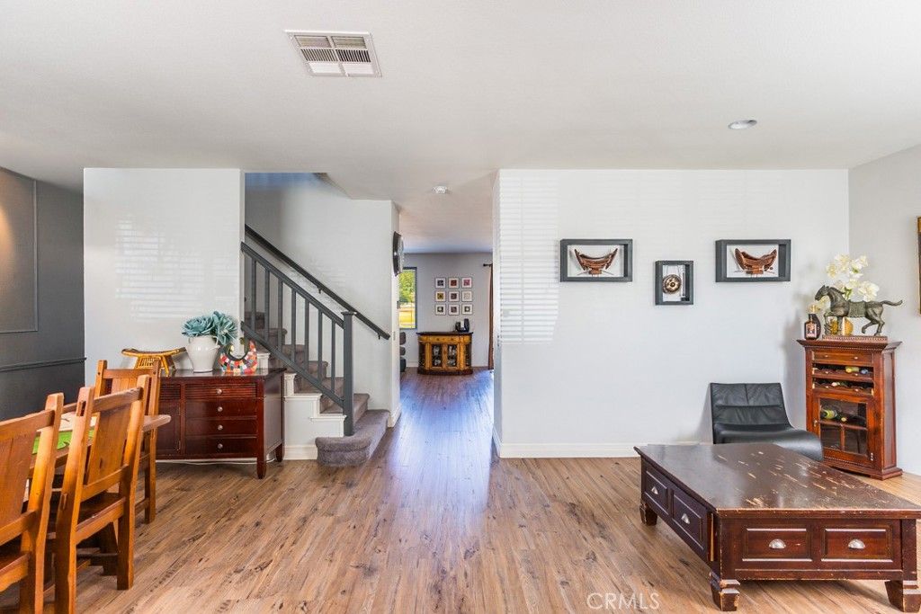 Image 3 of property listing at 2415 Foxtail, Palmdale, CA 93551