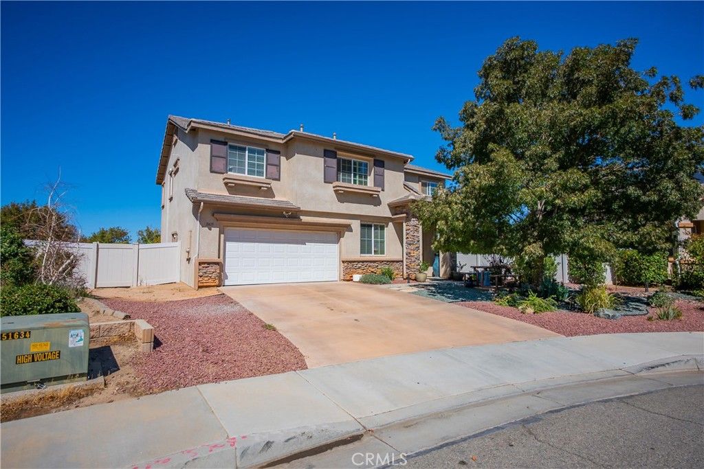 Image 42 of property listing at 2415 Foxtail, Palmdale, CA 93551
