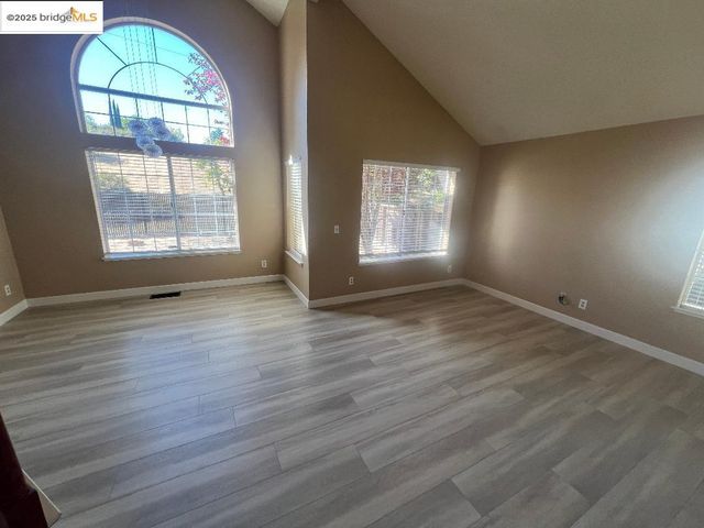 5016 Perry Way, Antioch, CA 94531