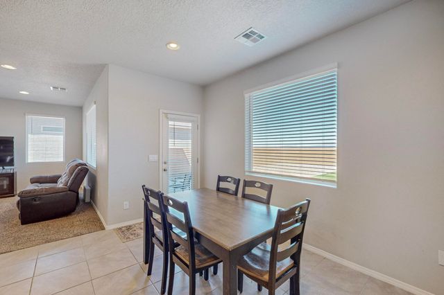 4843 Blackburn Road NE, Rio Rancho, NM 87144