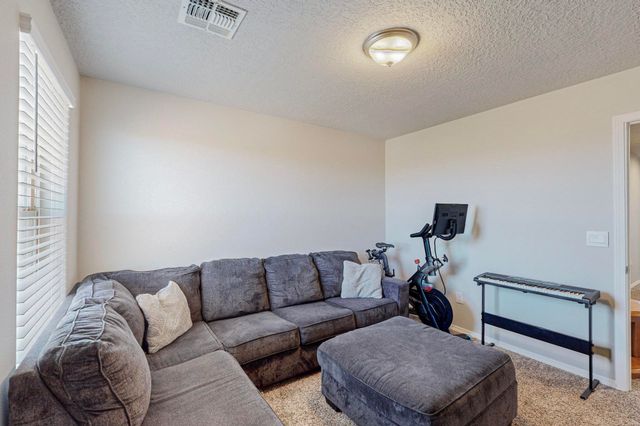 4843 Blackburn Road NE, Rio Rancho, NM 87144