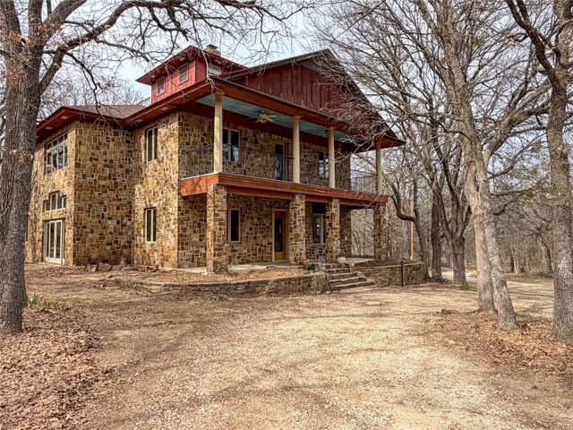 322 Wild Wood Drive, Decatur, TX 76234