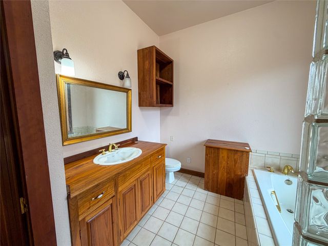 322 Wild Wood Drive, Decatur, TX 76234