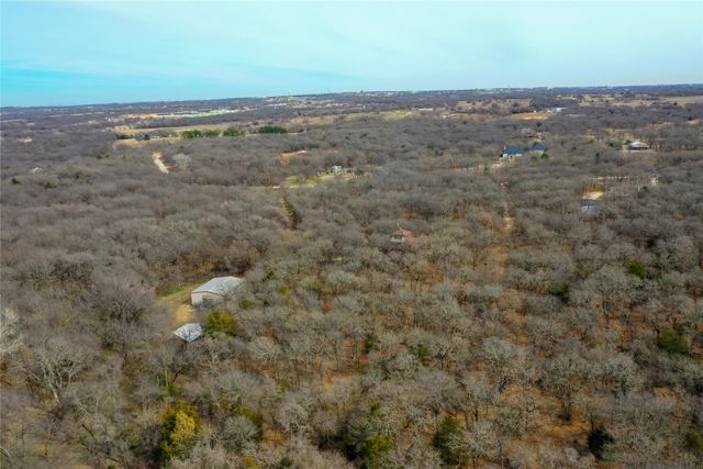 322 Wild Wood Drive, Decatur, TX 76234