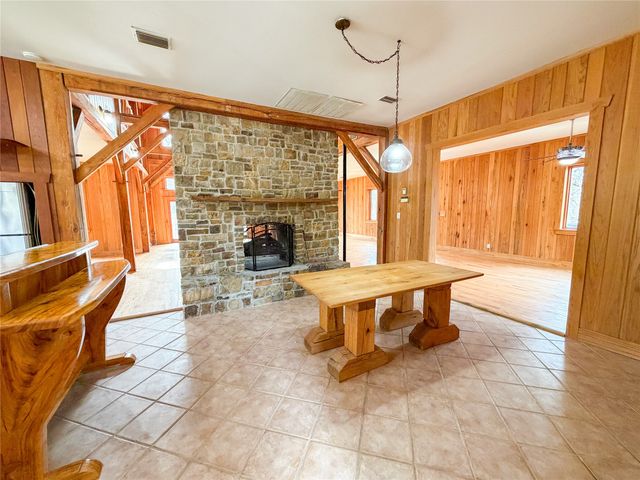 322 Wild Wood Drive, Decatur, TX 76234