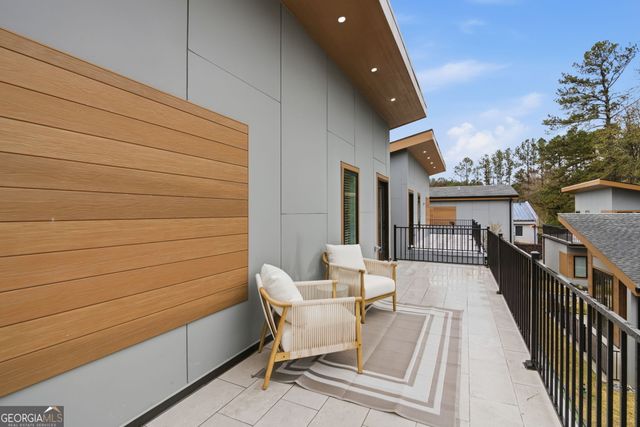 6305 Shannon Parkway UNIT 207, Union City, GA 30291