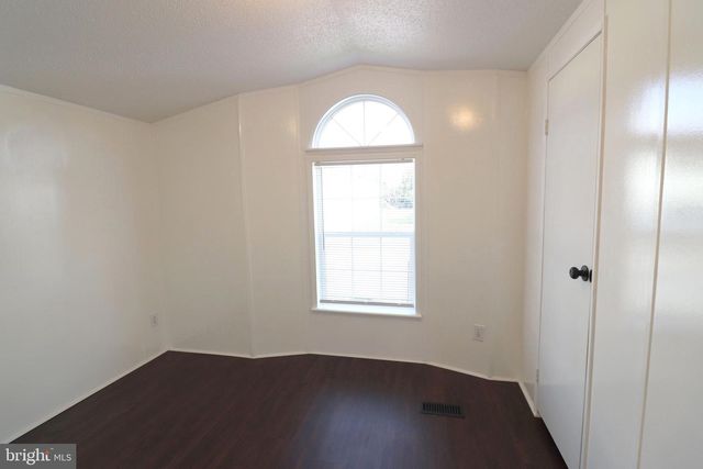 468 BRENDON DR, Leola, PA 17540