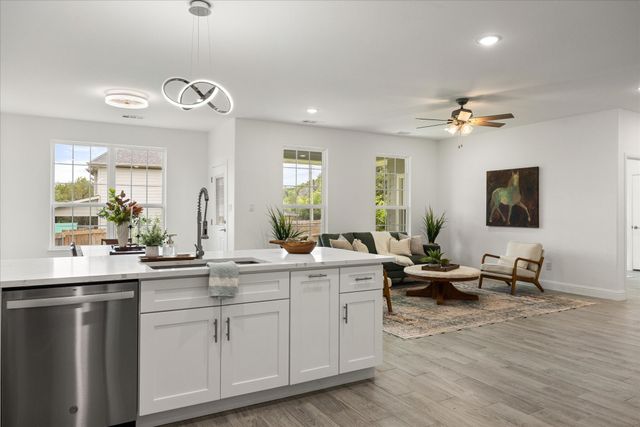 2617 Creek Drive, Granbury, TX 76048