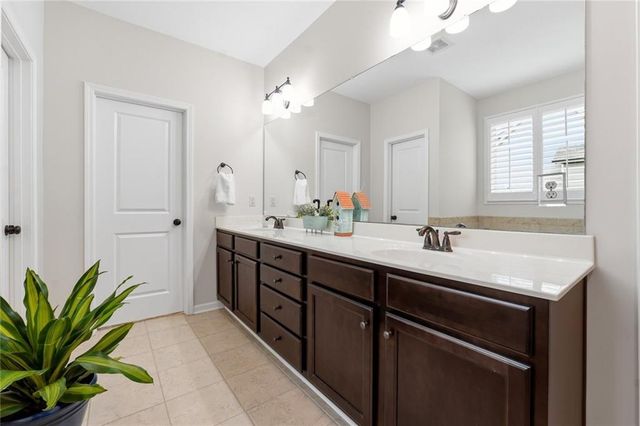 54 Azalea Lakes Drive, Dallas, GA 30157