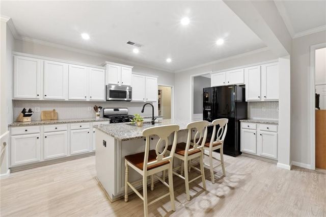 54 Azalea Lakes Drive, Dallas, GA 30157