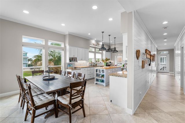 3830 Wentletrap, Galveston, TX 77554