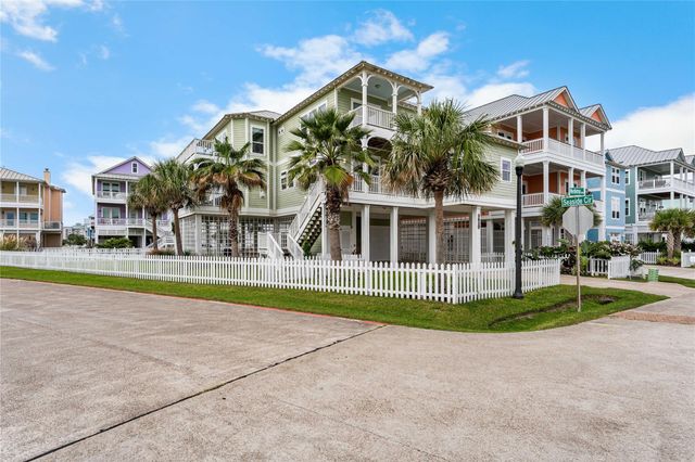 3830 Wentletrap, Galveston, TX 77554