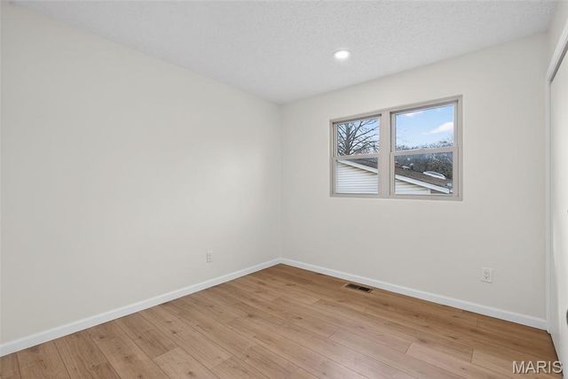 4815 Brookton Way, St Louis, MO 63128