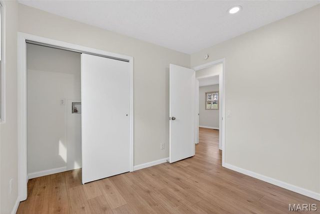 4815 Brookton Way, St Louis, MO 63128