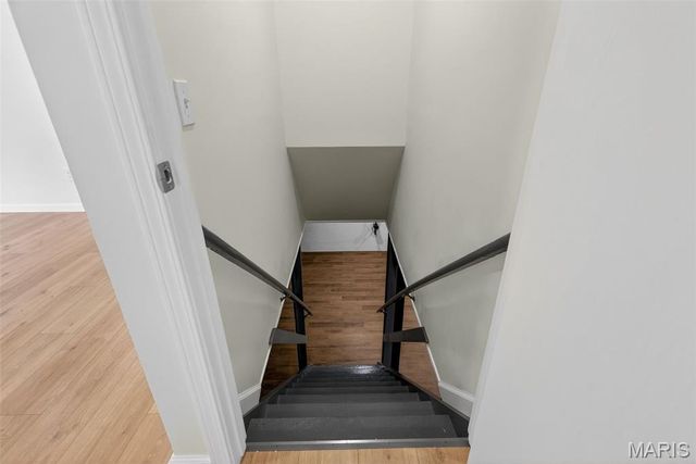 4815 Brookton Way, St Louis, MO 63128