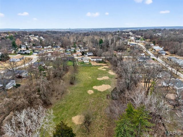 4815 Brookton Way, St Louis, MO 63128