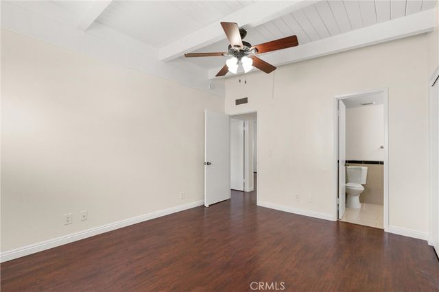 18961 Florida Street 8, Huntington Beach, CA 92648