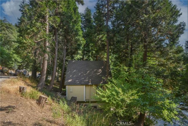 761 Arrowhead Villa Road, Lake Arrowhead, CA 92352