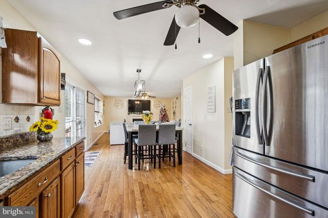 902 RURAL AVE, Voorhees, NJ 08043