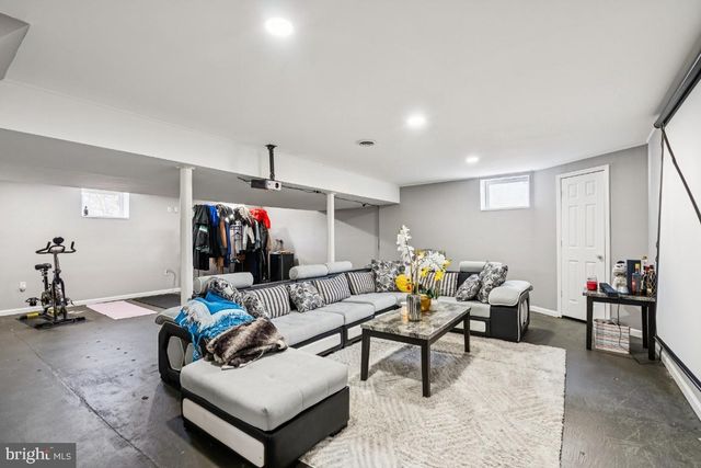 902 RURAL AVE, Voorhees, NJ 08043