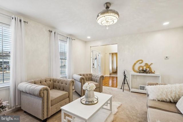 902 RURAL AVE, Voorhees, NJ 08043