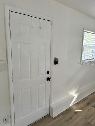 1631 FULTON AVENUE A, Clearwater, FL 33755