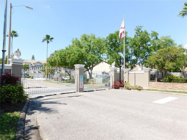 1720 ARABIAN LANE, Palm Harbor, FL 34685