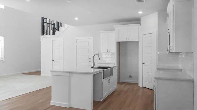 6635 Escondido Drive, Rosharon, TX 77583