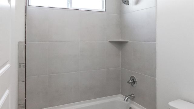 6635 Escondido Drive, Rosharon, TX 77583