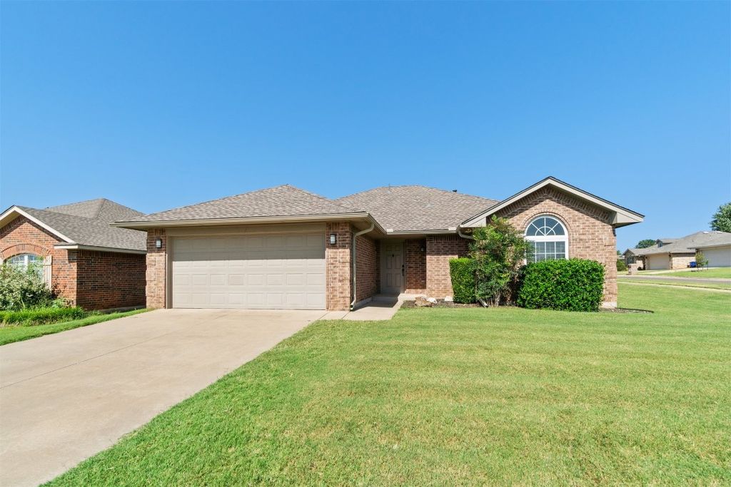 4200 ELF OWL Court, Norman, OK 73072