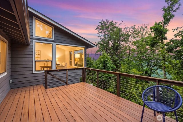 4548 144th Avenue SE, Bellevue, WA 98006