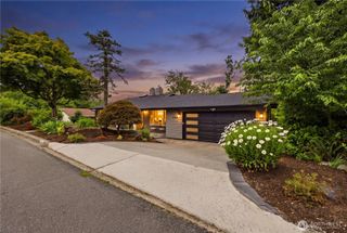 4548 144th Avenue SE, Bellevue, WA 98006