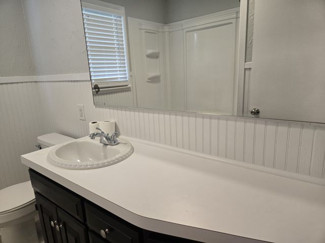 95 Sunset Dr, Waverly, TN 37185