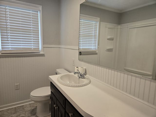 95 Sunset Dr, Waverly, TN 37185