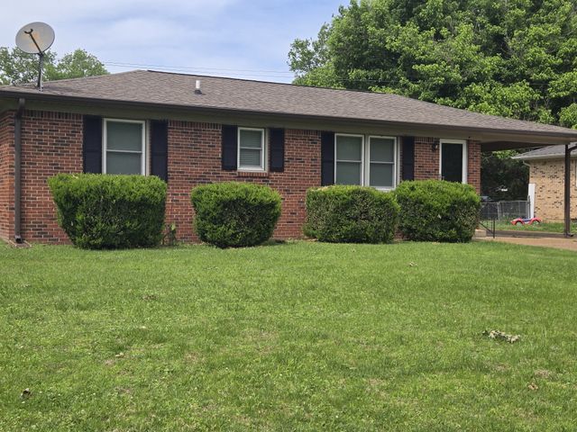 95 Sunset Dr, Waverly, TN 37185