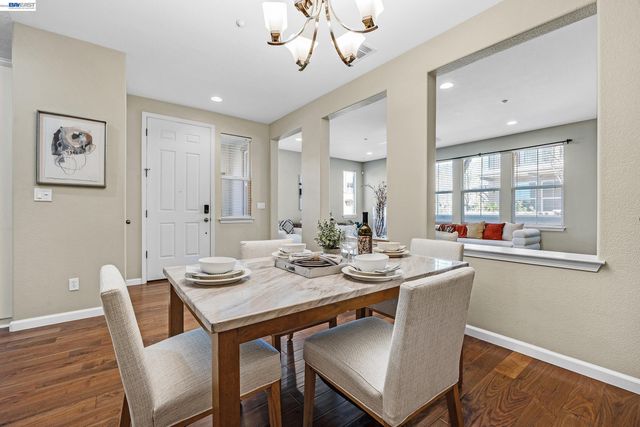 5216 Fioli Loop, San Ramon, CA 94582