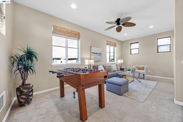 5216 Fioli Loop, San Ramon, CA 94582